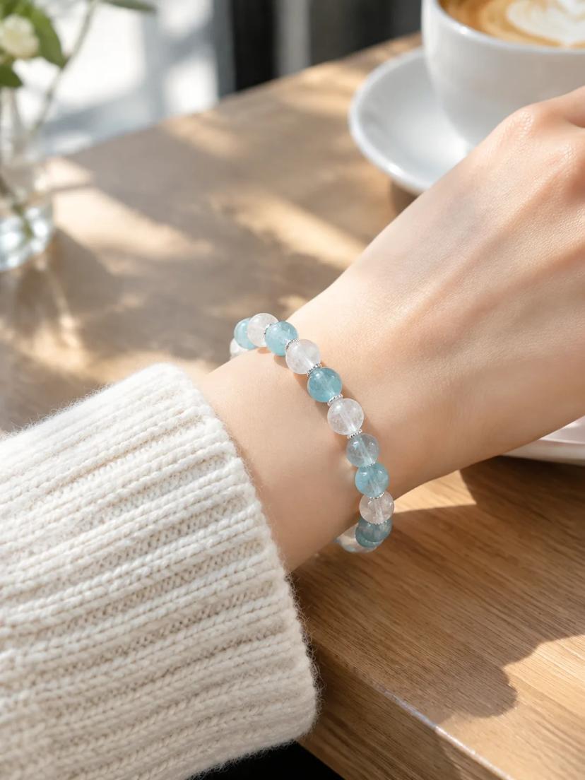 Aquamarine & White Quartz Bracelet — bracelets with Aquamarine